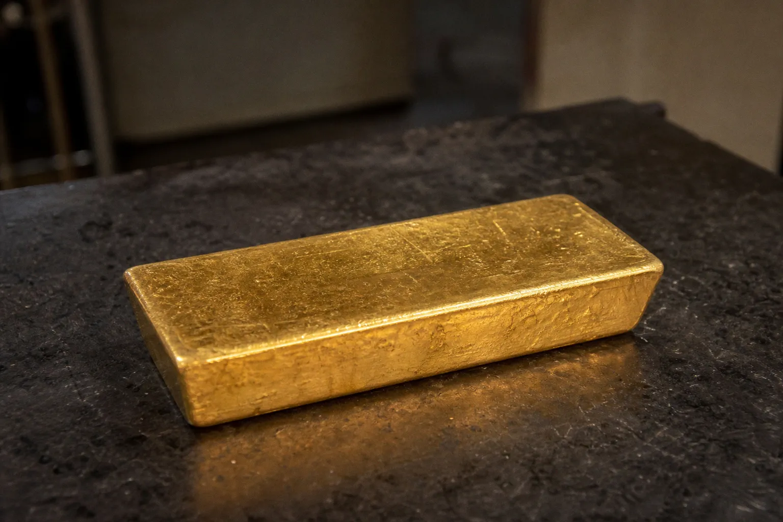 Automated Gold Trading: Why Lean MT4 EAs Beat Complex Stacks