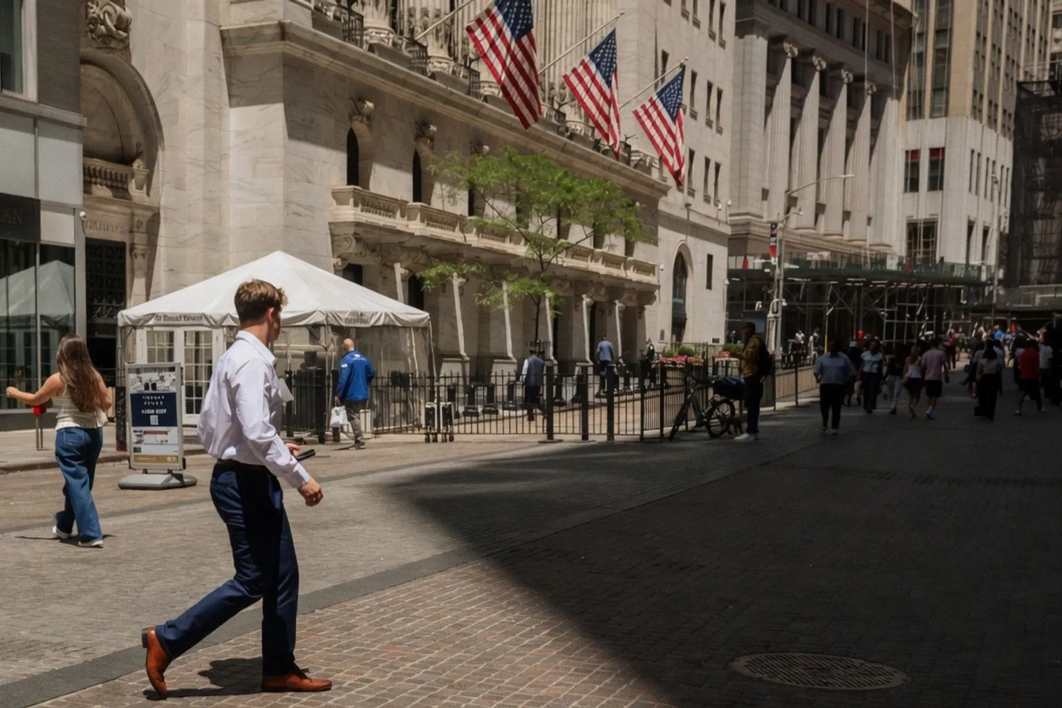 BofA warns the S&P 500 is flashing technical signals that a 'three-wave' stock correction is underway